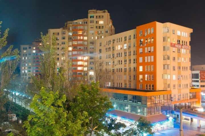 Красивая Квартира На Берегу Озера. Chişinau Exteriör bild